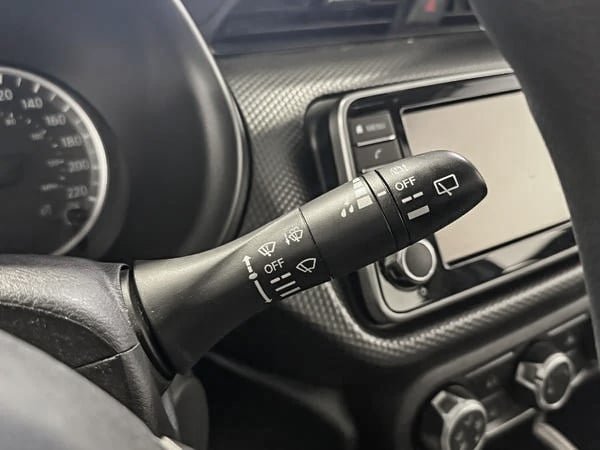 Nissan Kicks S 2018-17