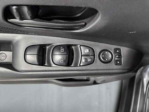 Nissan Kicks S 2018-11