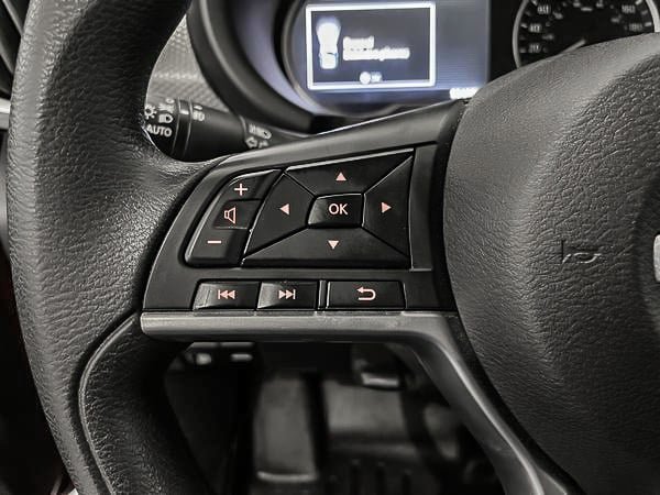Nissan Kicks SV 2020-12
