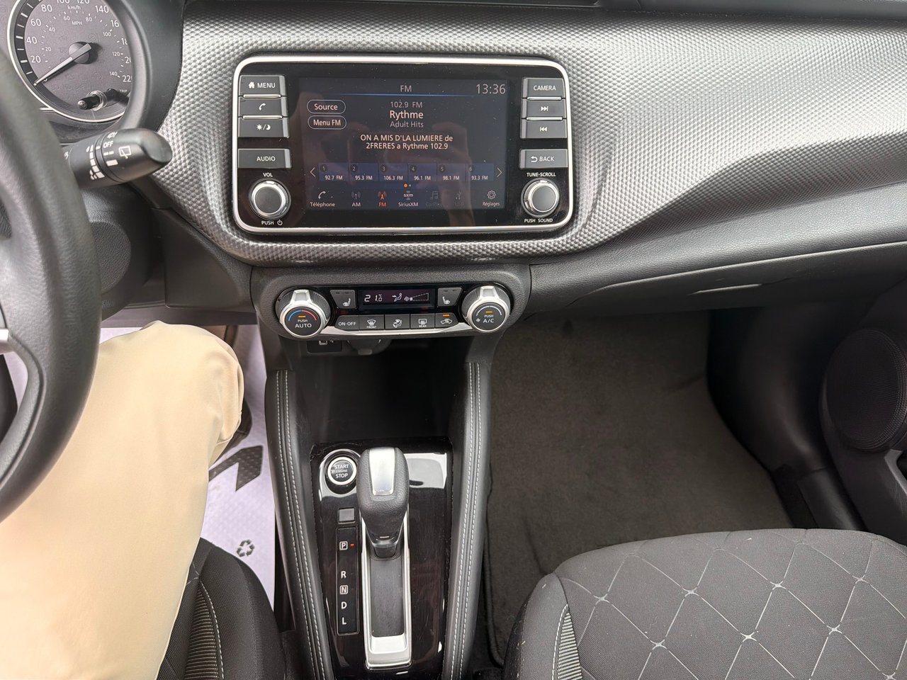 Nissan Kicks SV 2020-24