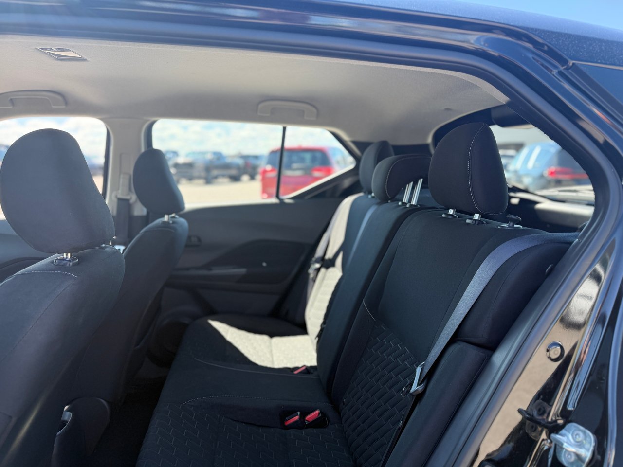 2021 Nissan Kicks S-8