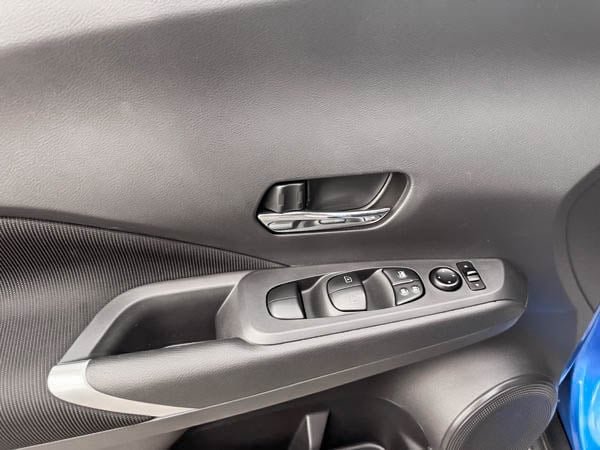 Nissan Kicks SV 2021-11
