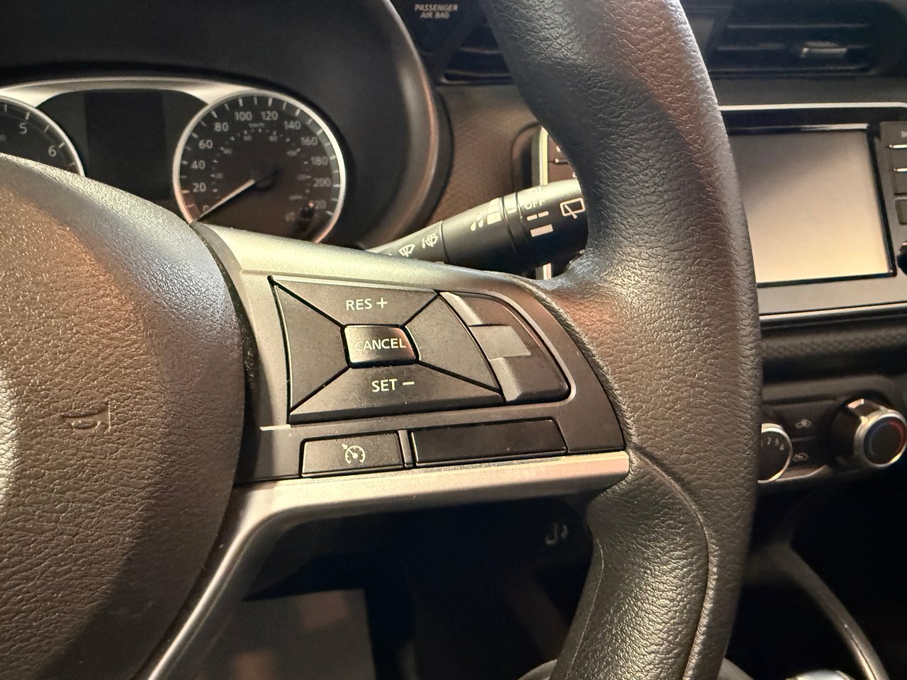 Nissan Kicks S 2021-16