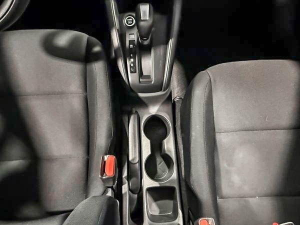 Nissan Kicks S 2023-22
