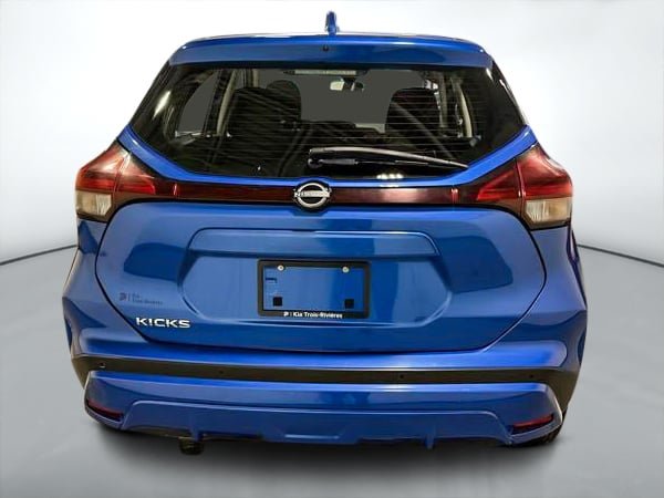 Nissan Kicks S 2023-3