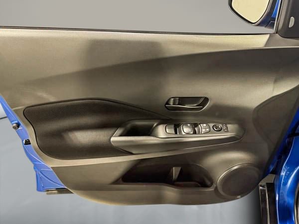 2023 Nissan Kicks S-10