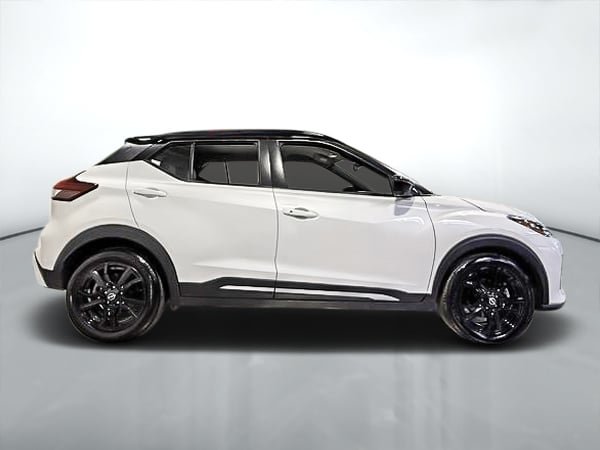 Nissan Kicks SR 2023-1