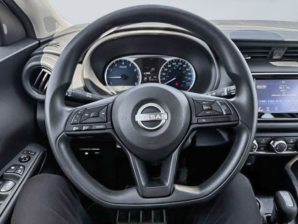 2023 Nissan Kicks S-12