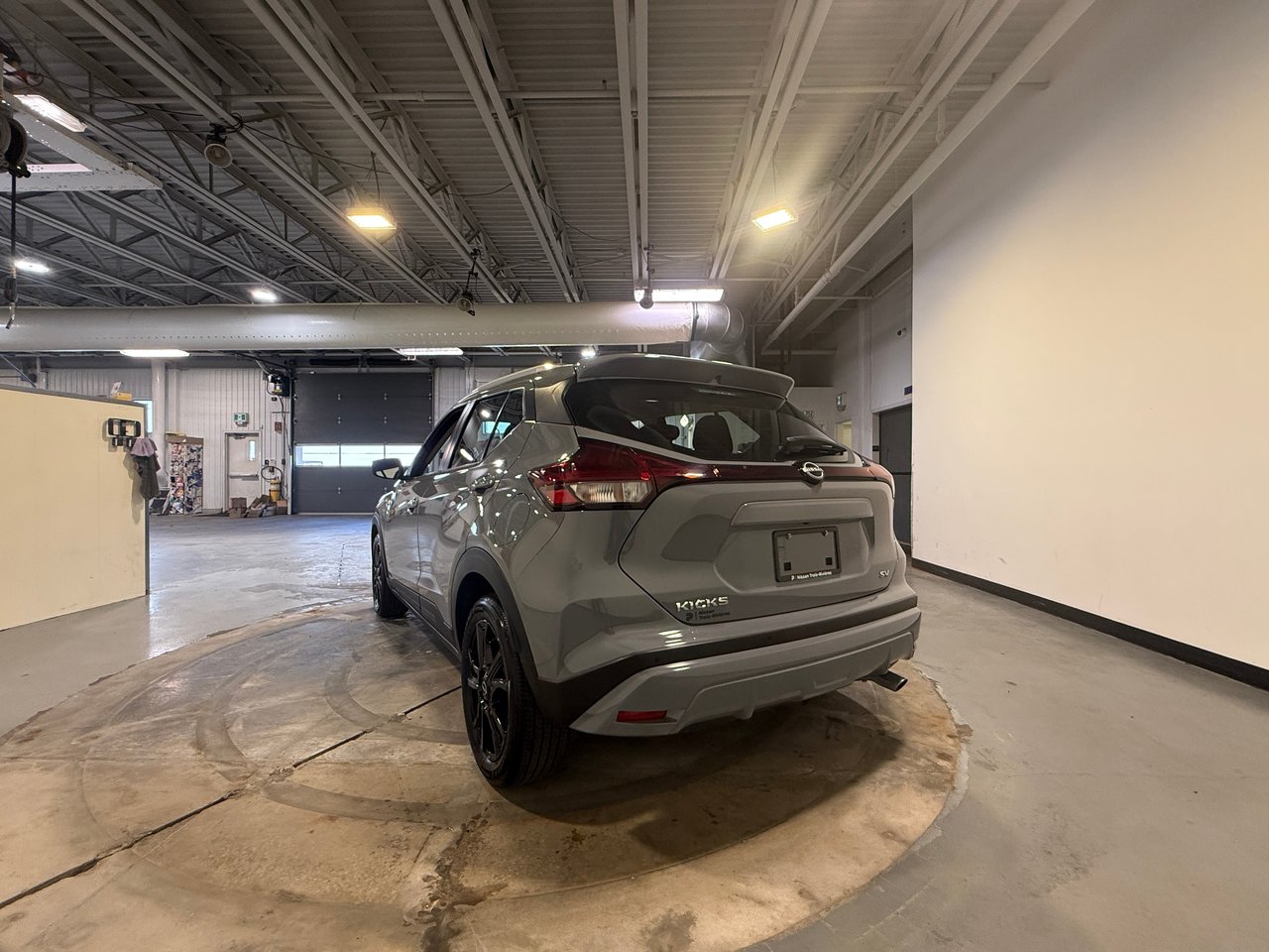 Nissan Kicks SV 2023-4