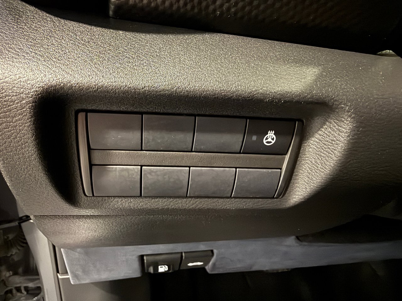 Nissan Kicks SV 2023-12