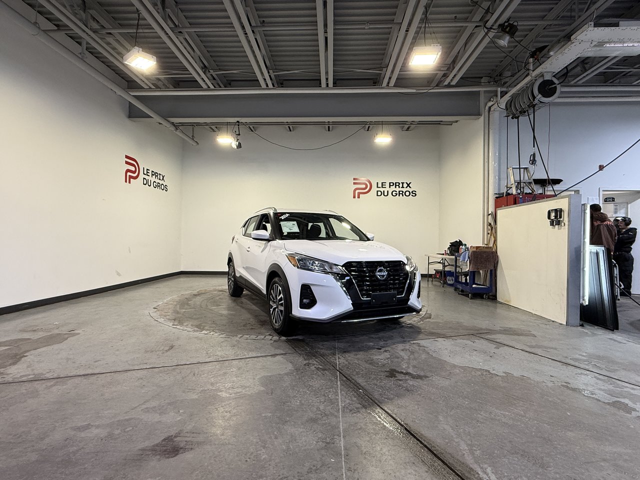 Nissan Kicks SV 2024-0