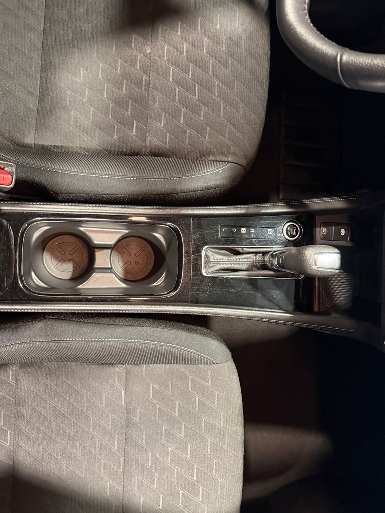 Nissan Kicks SV 2024-23
