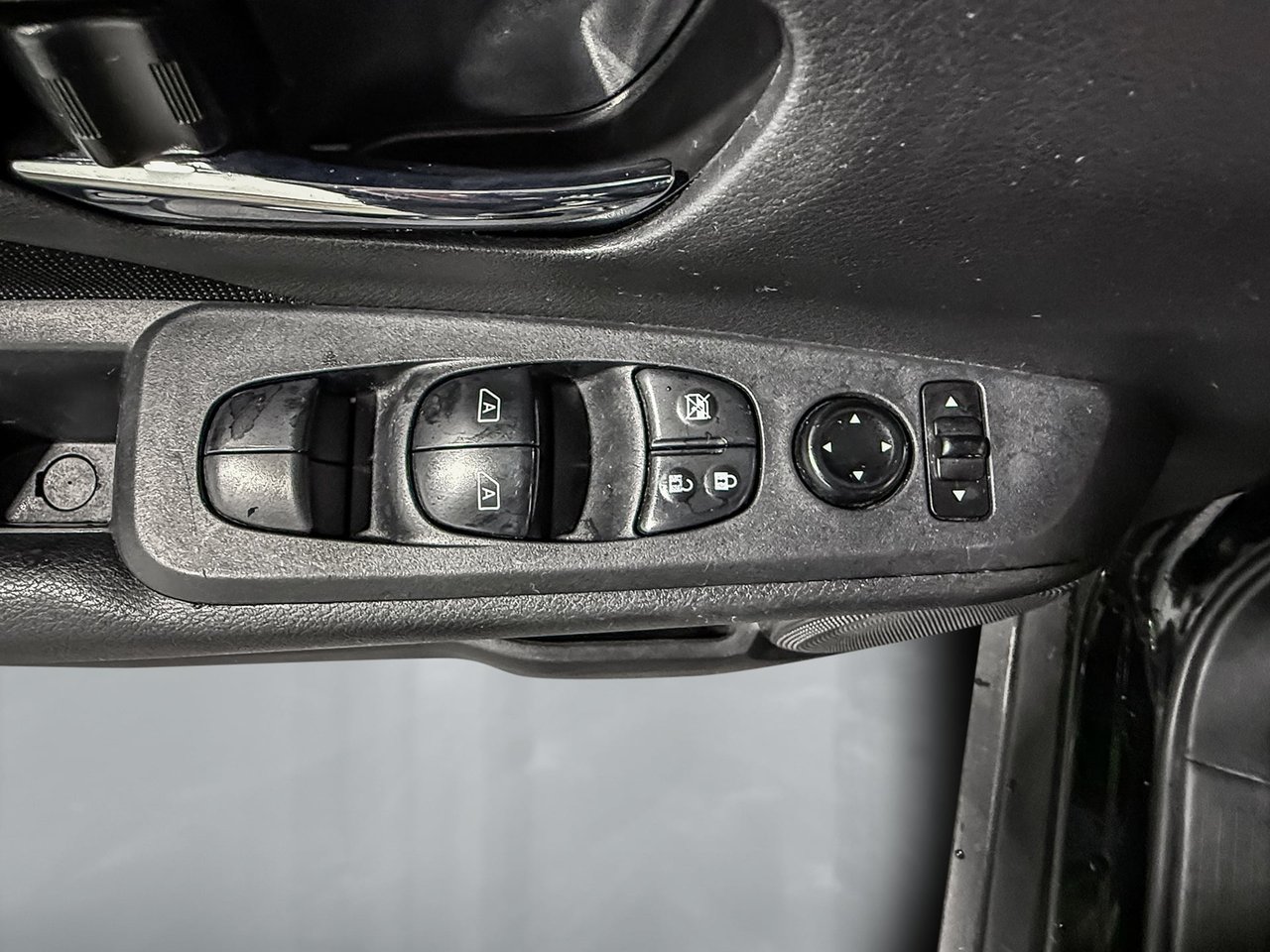 2024 Nissan Kicks SV-11
