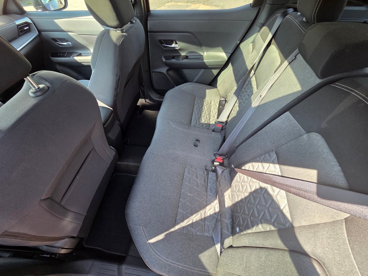 Nissan Kicks SV PRIVILEGE 2025-16