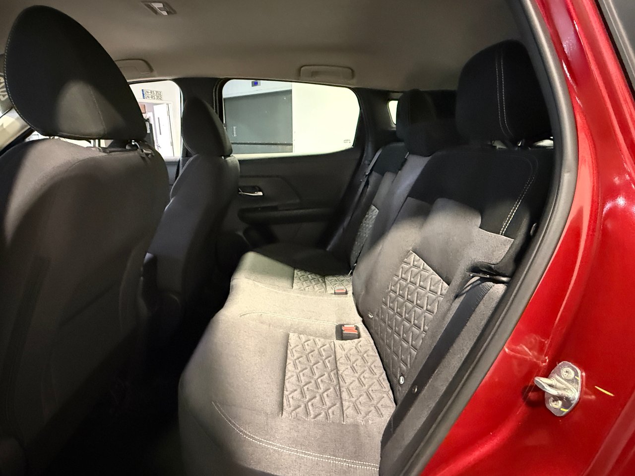 Nissan Kicks SV 2025-24