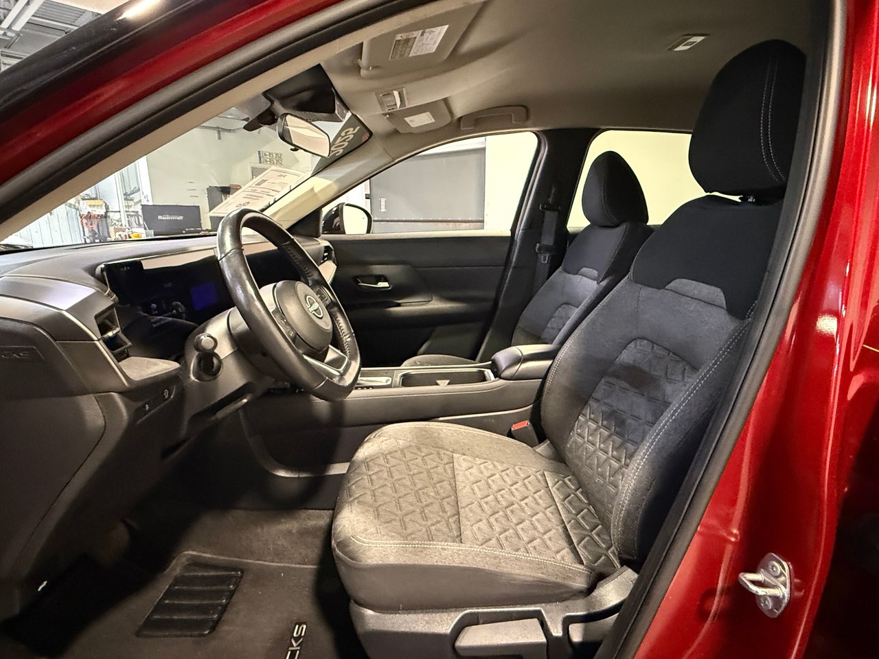 Nissan Kicks SV 2025-13