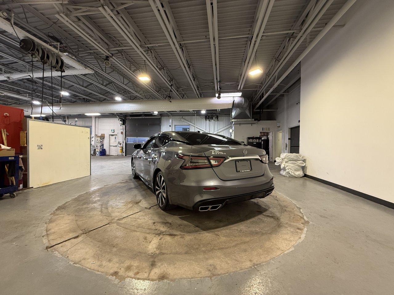 2023 Nissan Maxima SL-6