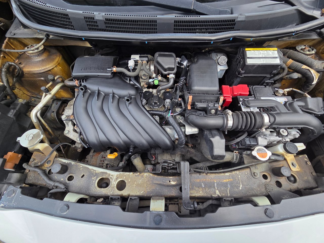 Nissan Micra SR 2015-8