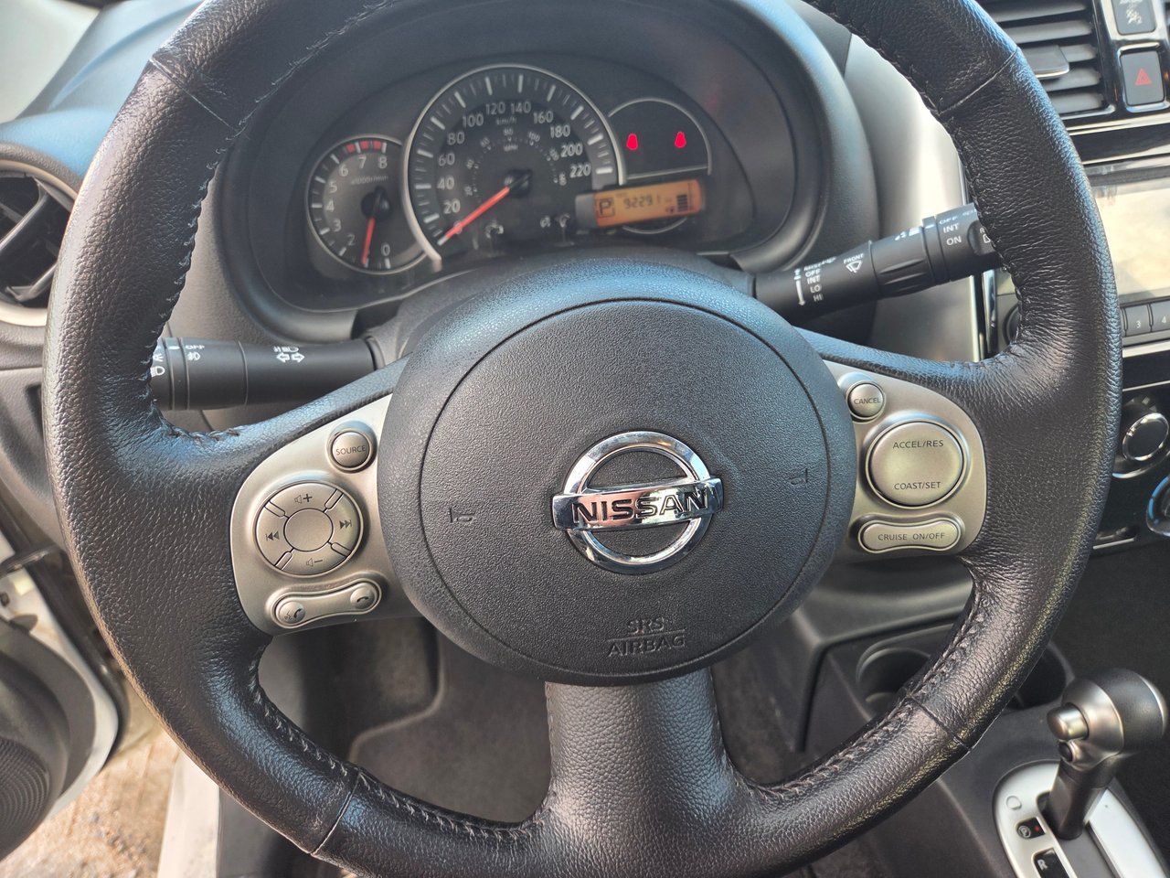 Nissan Micra SV 2017-12
