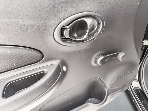 Nissan Micra S 2019-10