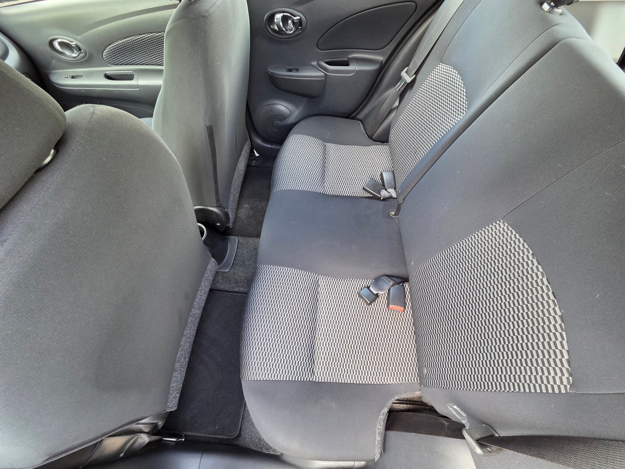 Nissan Micra SV 2019-16