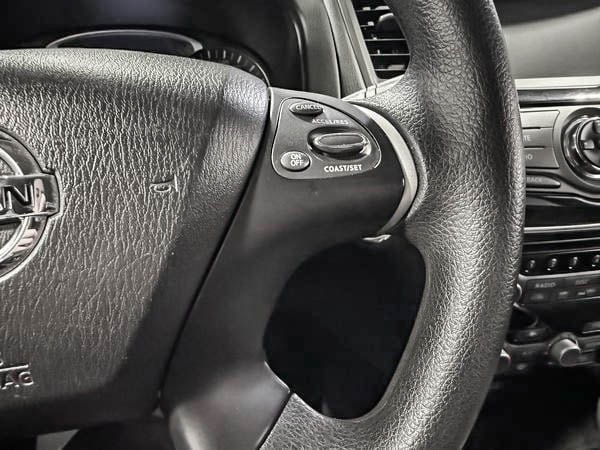 2018 Nissan Pathfinder S-15