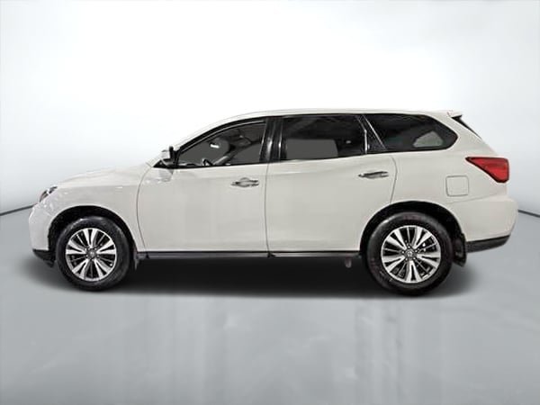 2018 Nissan Pathfinder S-5
