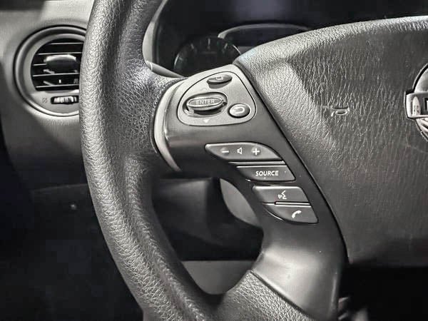 2018 Nissan Pathfinder S-14