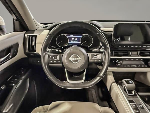 2022 Nissan Pathfinder SL-15