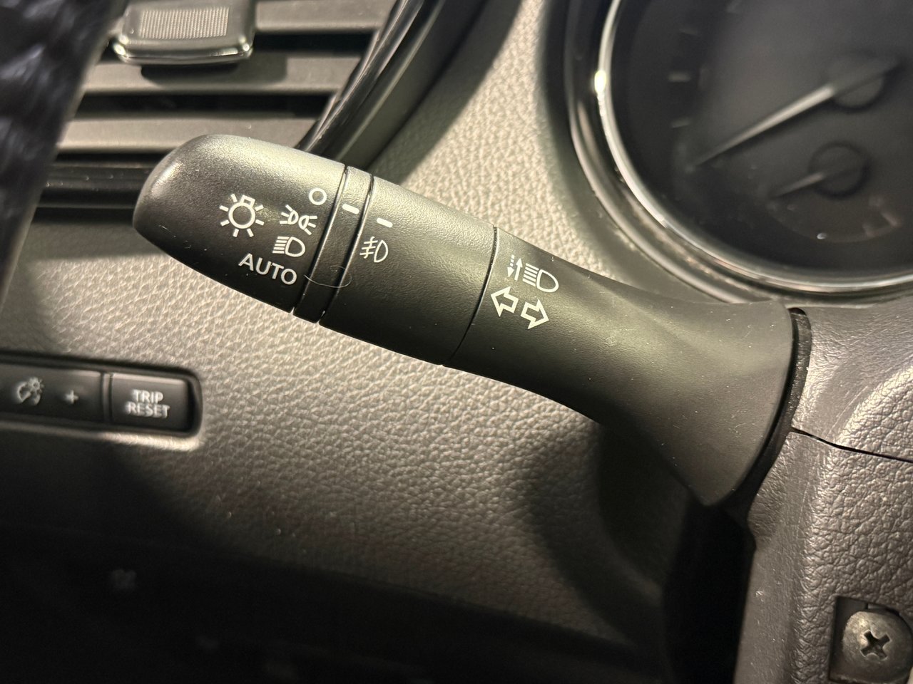 Nissan Qashqai SV 2017-18