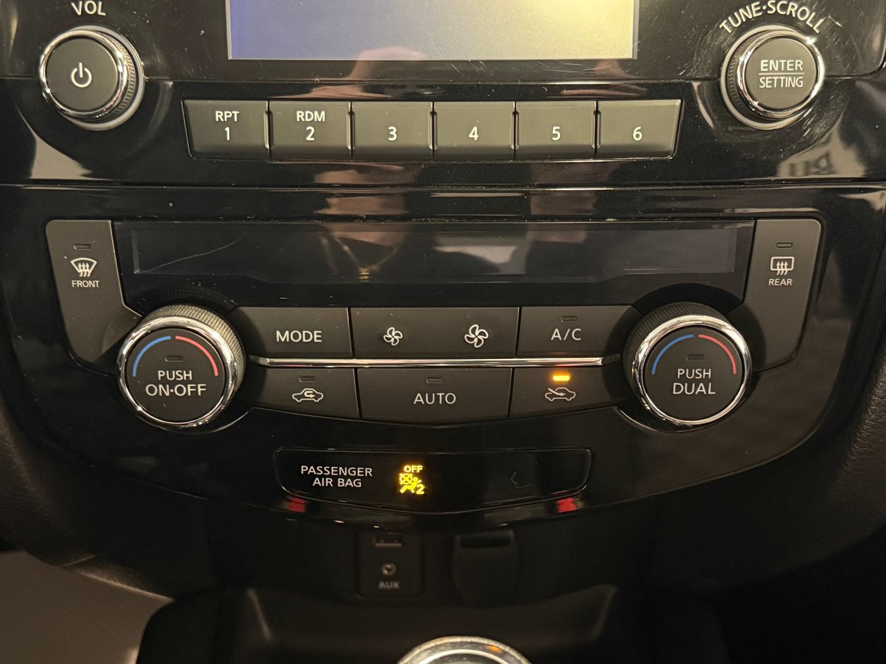 Nissan Qashqai SV 2017-23