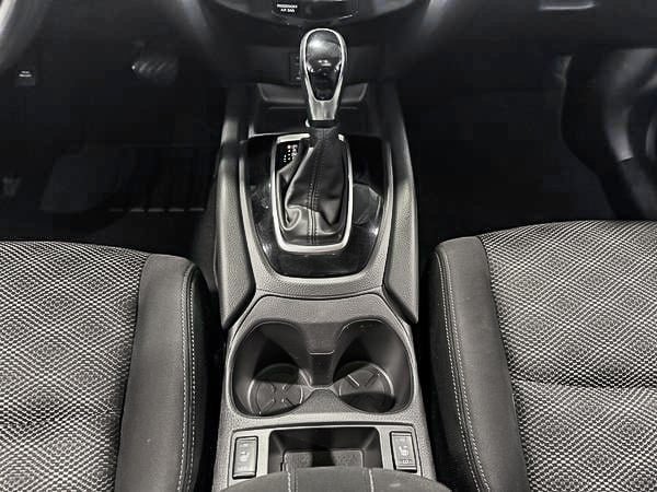 2017 Nissan Qashqai SV-24