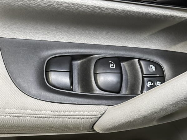 2018 Nissan Qashqai SV-12