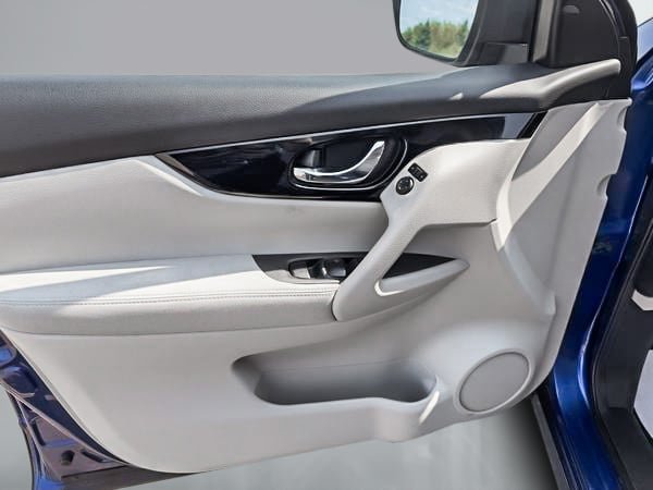 2018 Nissan Qashqai SV FWD-10