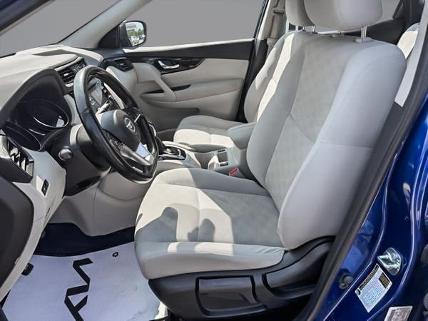 2018 Nissan Qashqai SV FWD-12
