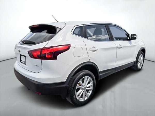 Nissan Qashqai SV AWD 2018-6