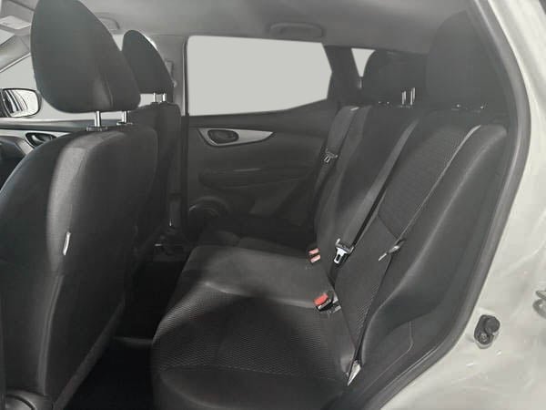 2019 Nissan Qashqai S-23