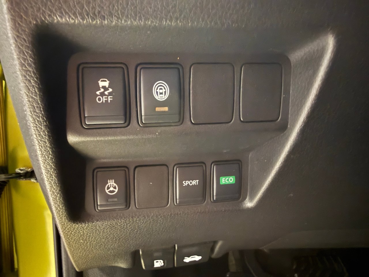 Nissan Qashqai SV 2020-13