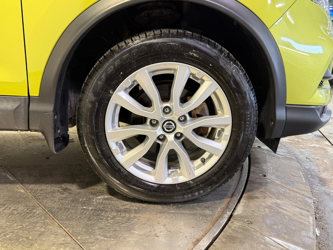 Nissan Qashqai SV 2020-10