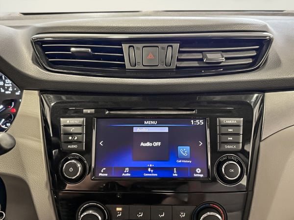 2020 Nissan Qashqai SV-20