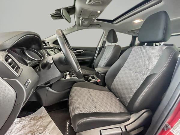 2022 Nissan Qashqai SV-10