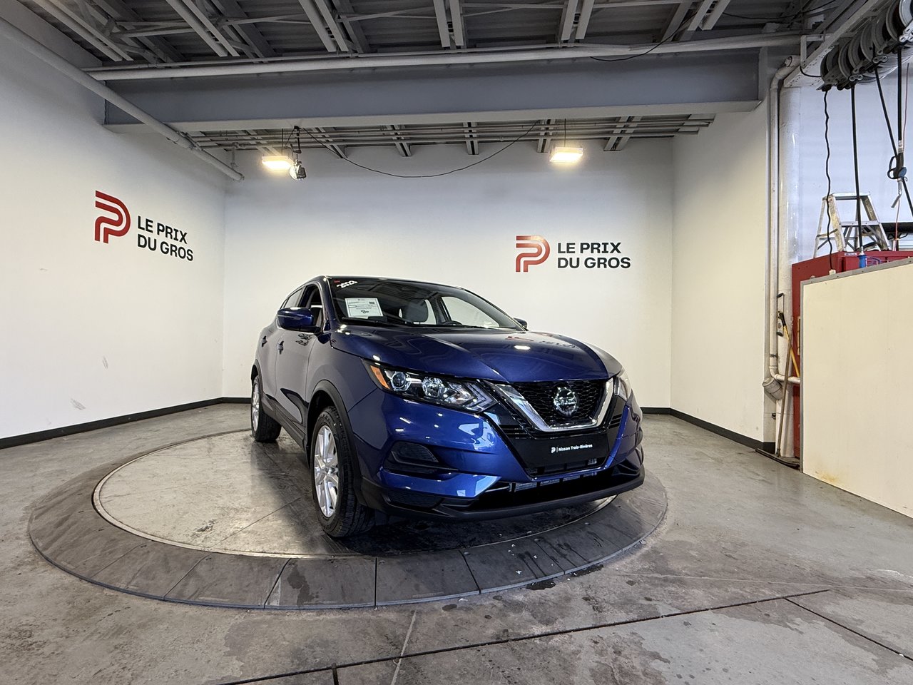 2023 Nissan Qashqai S-0