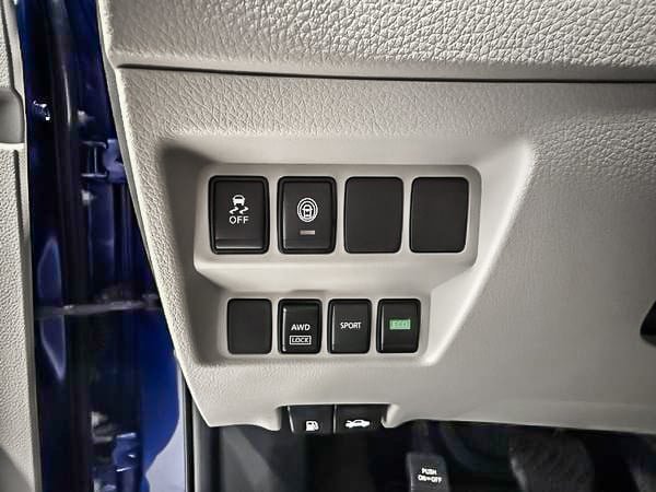 2023 Nissan Qashqai S-12