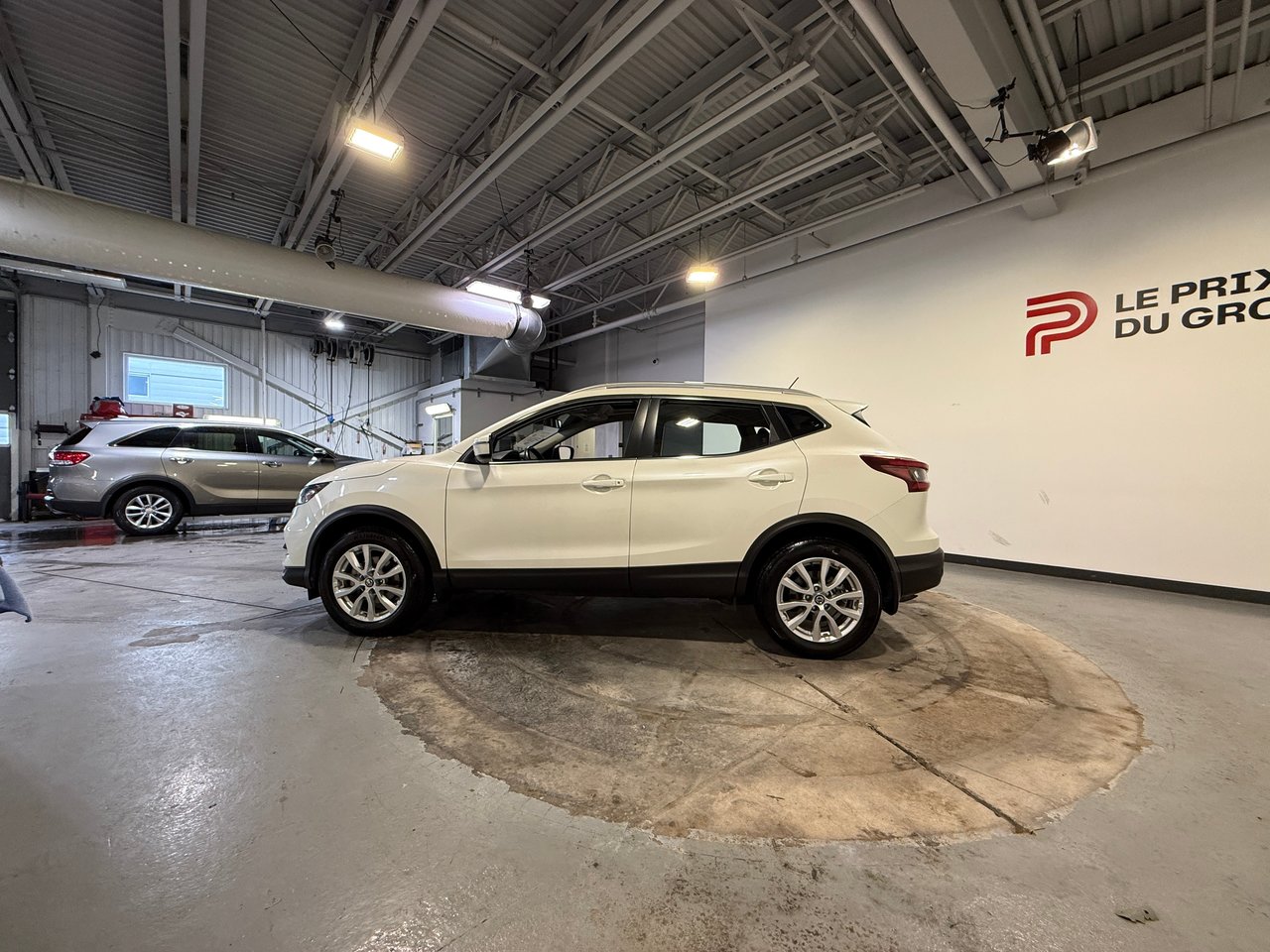 Nissan Qashqai SV 2023-5