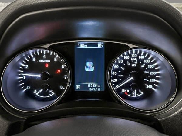 2016 Nissan Rogue S-19