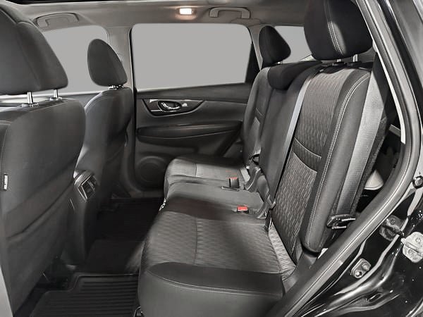 Nissan Rogue SV 2018-25