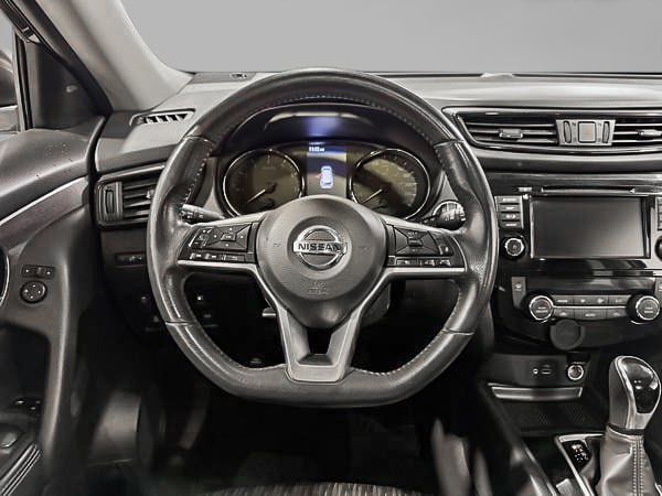 Nissan Rogue SV 2018-15