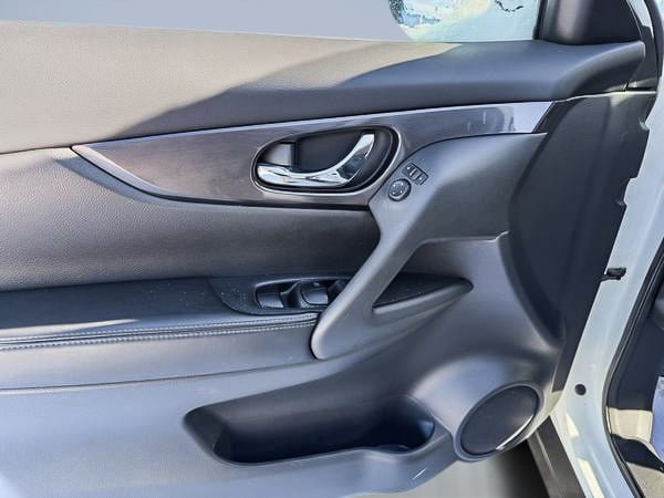 2019 Nissan Rogue SV FWD-9