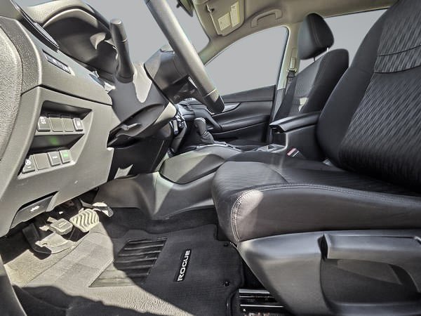 2019 Nissan Rogue SV-10