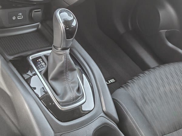 2019 Nissan Rogue SV-15